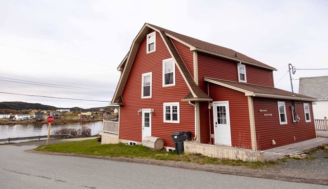 The Cove, Merchant's Home by the Sea