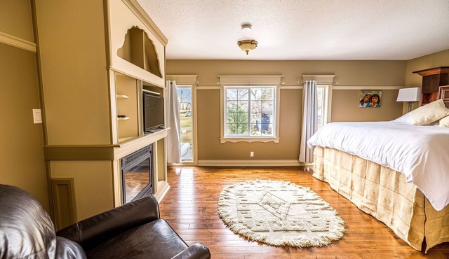 The Elowen Suite