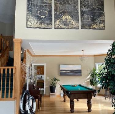 The HI-Mark House - Hot tub,AC,Pool table, Pool May2026