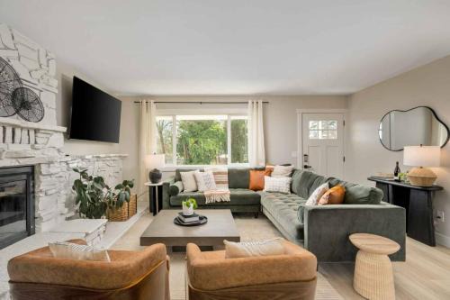 The Holistic Hideaway