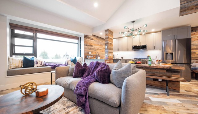 The Penthouse Loft @Village Base
