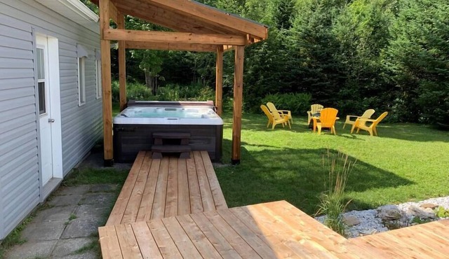 The Surf N Turf-Spa-Eastman-Lake Access