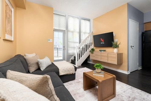 Townhouse Condo Loft for 4 - 2 Beds