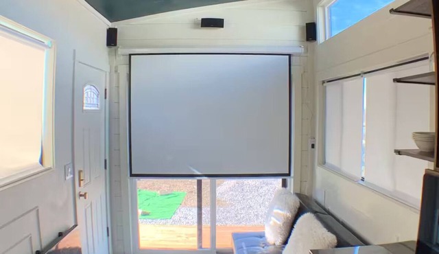 Tranquil Tiny house with AC in P G all to yourself Come stay at the Gatsby!