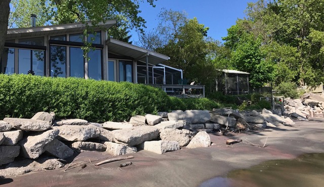 Tranquility wind and waves 150 feet of Lake Erie Shoreline