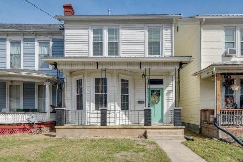 Updated & Charming! Home Near Douthat State Park