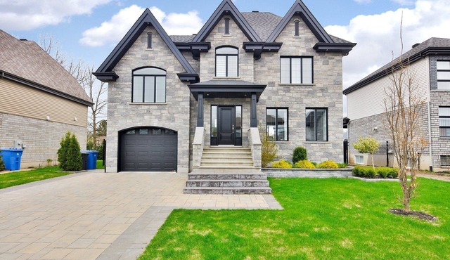 Urban Retreat - 3 Beds| 6 Guests| Free Parking