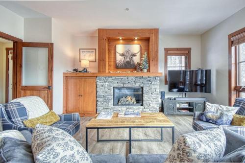 Versant Soleil Family Condo at Versant Nord