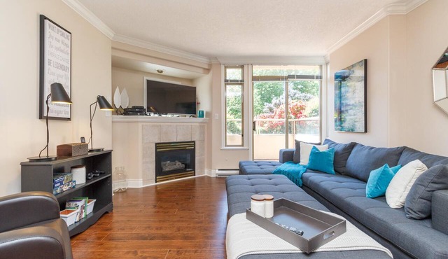 Versatile Garden-Level Suite w/Natural Light