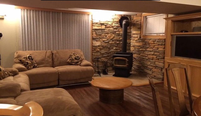 Very Private Cottage on 15 Acres with Pond & Beach Perfect for Swimming