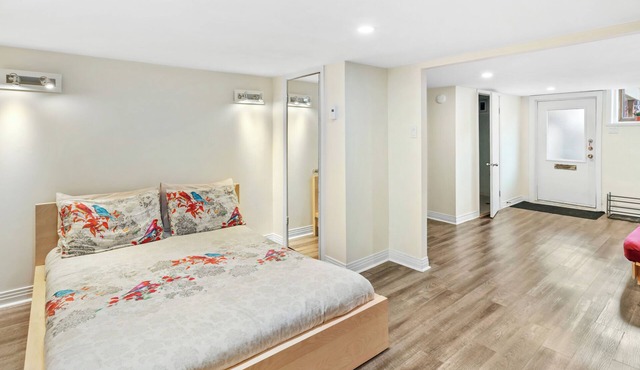 Very well located apartment. Ideal for a long s
