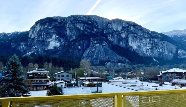 Vibrant heart of downtown Squamish!