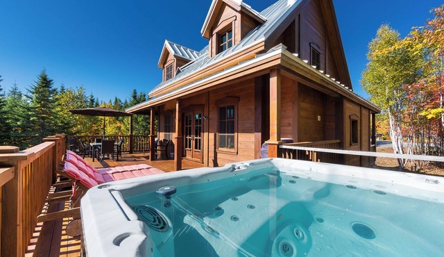 Wooden chalet for a rustic mountain style