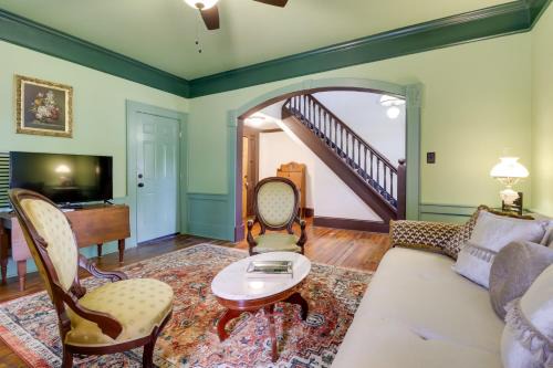 Walk to Downtown: Historic Home in Edenton’s Heart