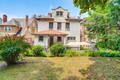 Walkable Schenectady Getaway: 2-Unit Campus Hub