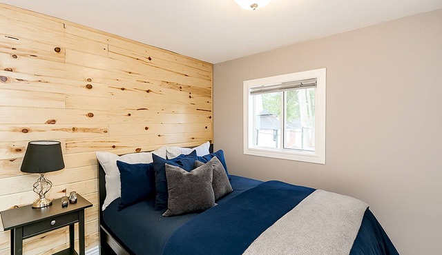 Wasaga Beach Summer Cottages & Cabins