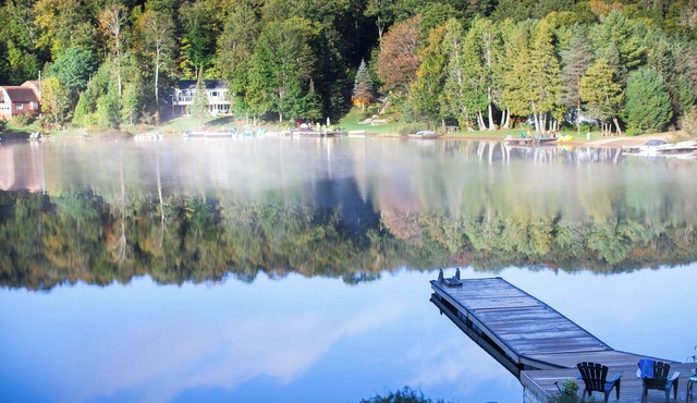 Waterfront Cottage - Lake of Bays, Muskoka