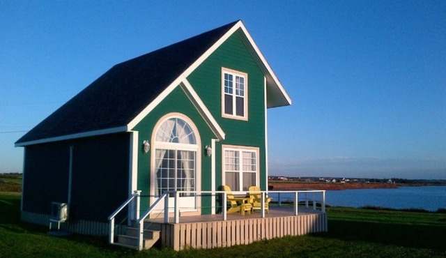 Waterfront Cottage ~ The Shores at Darnley Cottages (1 of 3)