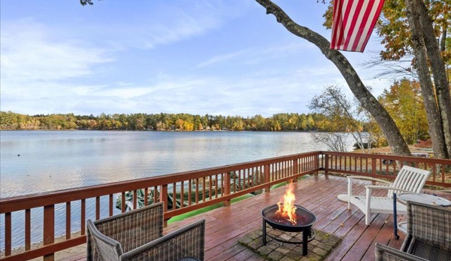 Waterfront w/Prvt Dock & Firepit | Sleeps 8