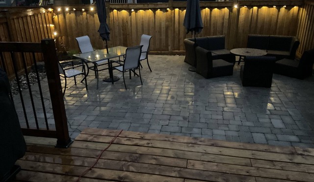Welcome to luxury living in a perfect location in Blue Mountain