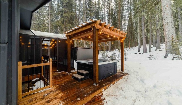 Whispering Pines family escape in Bragg Creek
