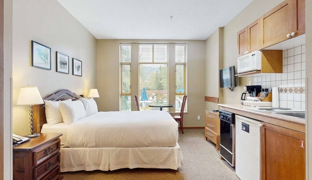 Whistler - Cascade Lodge 114