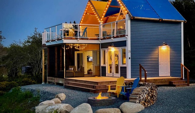Whitecaps Cabana for Couples