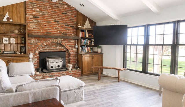 World Cup Ready: Spacious 4BR for Groups & Easy Shuttle Access