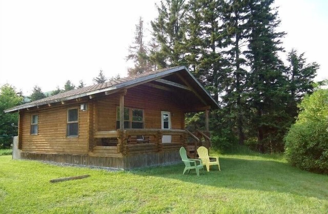 Cajun Cedar Log Cottages Bdrm Cape Breton 