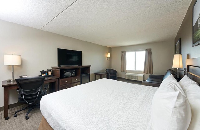 Canad Inns Destination Centre Club Casino Hotel 