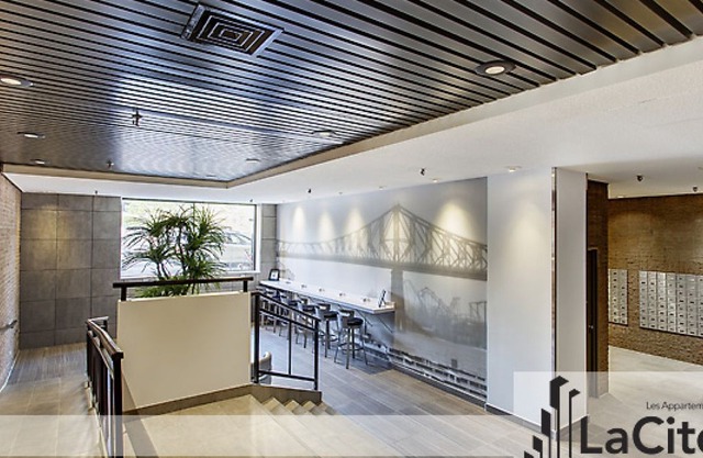 Corporate Furnished Apartments short term rentals - in Downtown Montreal