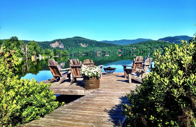RCNT Chalets / 5 bedroom Chalet with private spa