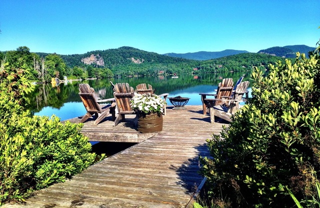 RCNT Chalets / Scandinave 5 bedroom Chalet with private spa