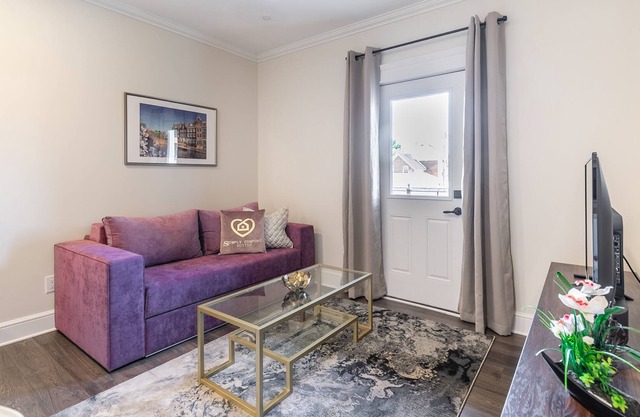 Rideau 1Bd Apartment Balcony Free Parking