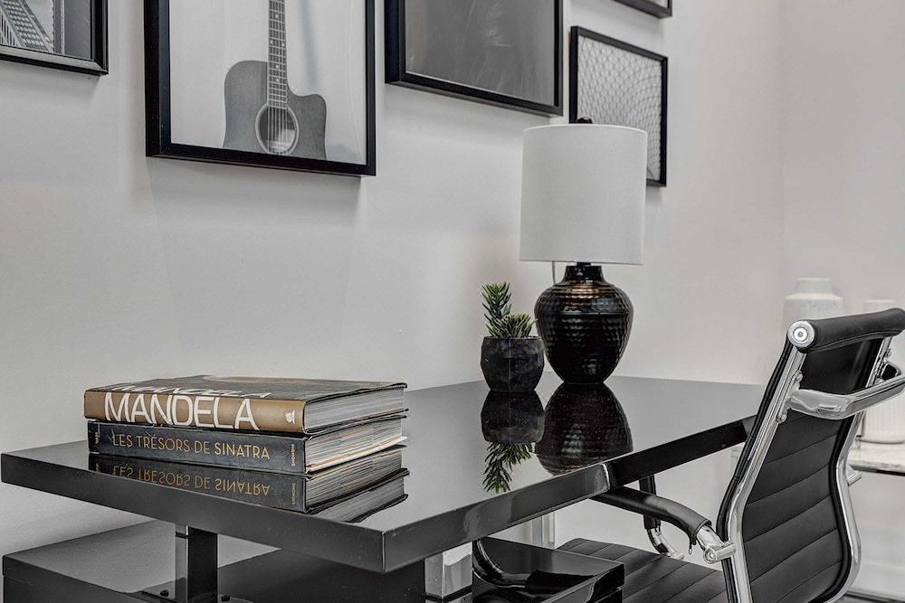 Photo of Livingroom in Pointe-Saint-Charles