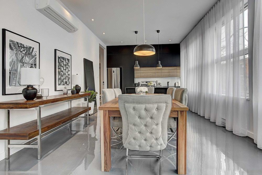 Photo of Livingroom in Pointe-Saint-Charles