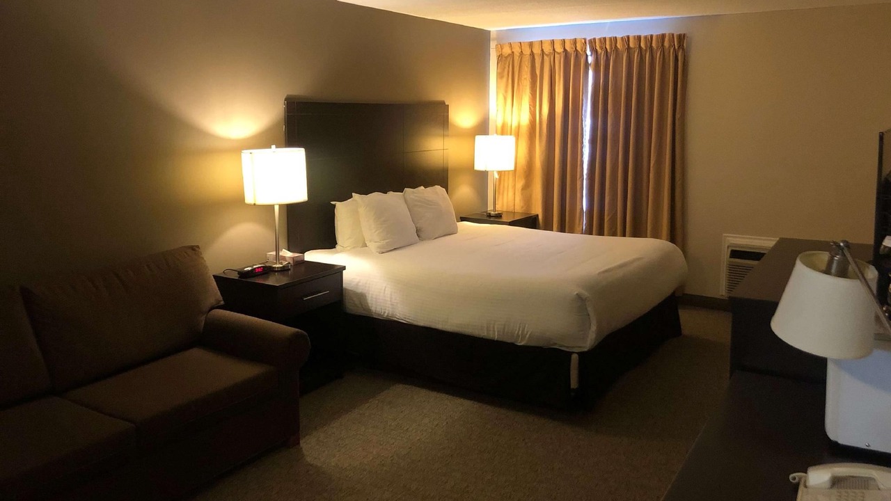 Photo of Bedroom in Lindsay