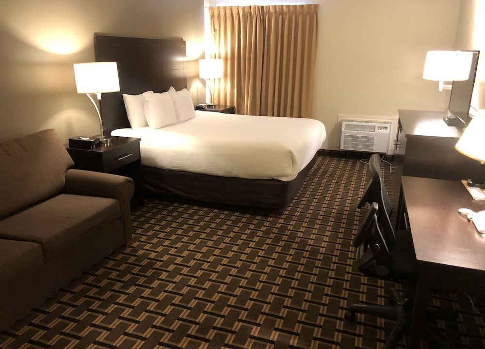 Photo of Bedroom in Lindsay