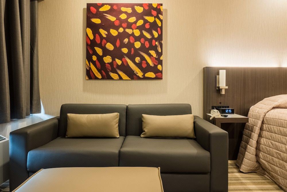 Photo of Livingroom in Cote-Des-Neiges—Notre-Dame-De-Grace