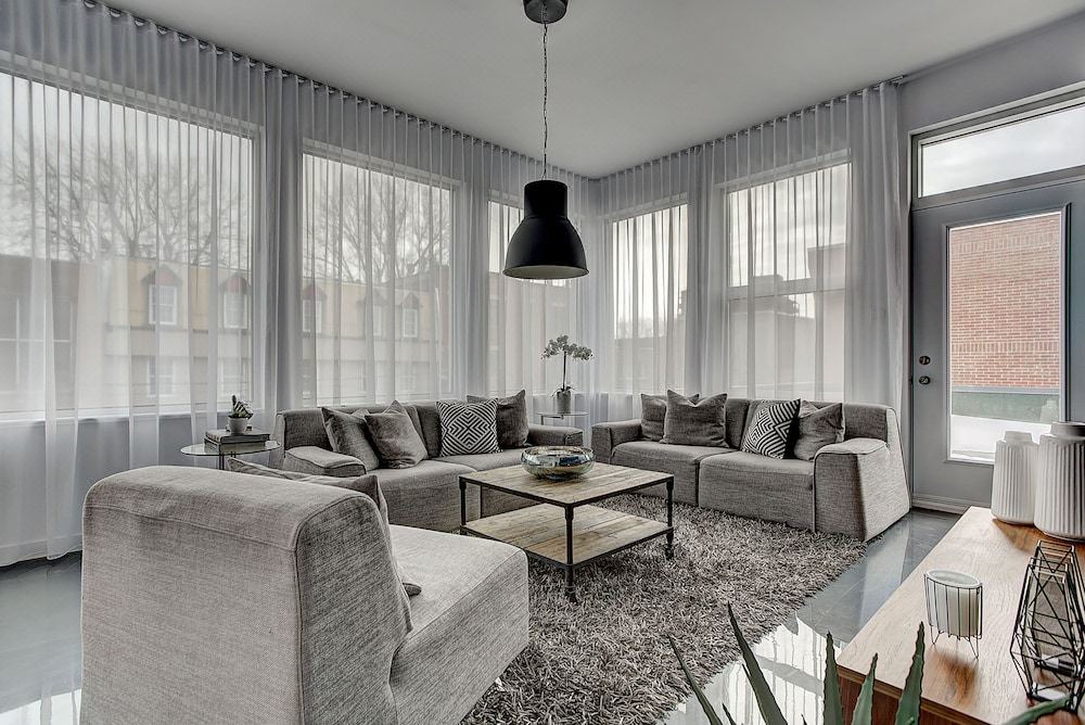 Photo of Livingroom in Pointe-Saint-Charles