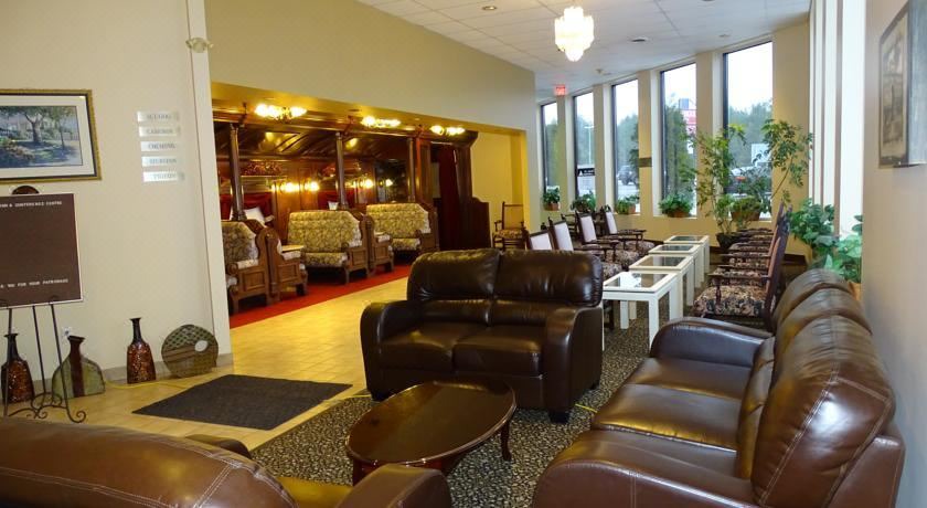 Photo of Livingroom in Lindsay