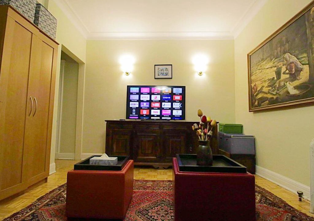 Photo of Livingroom in Westmount