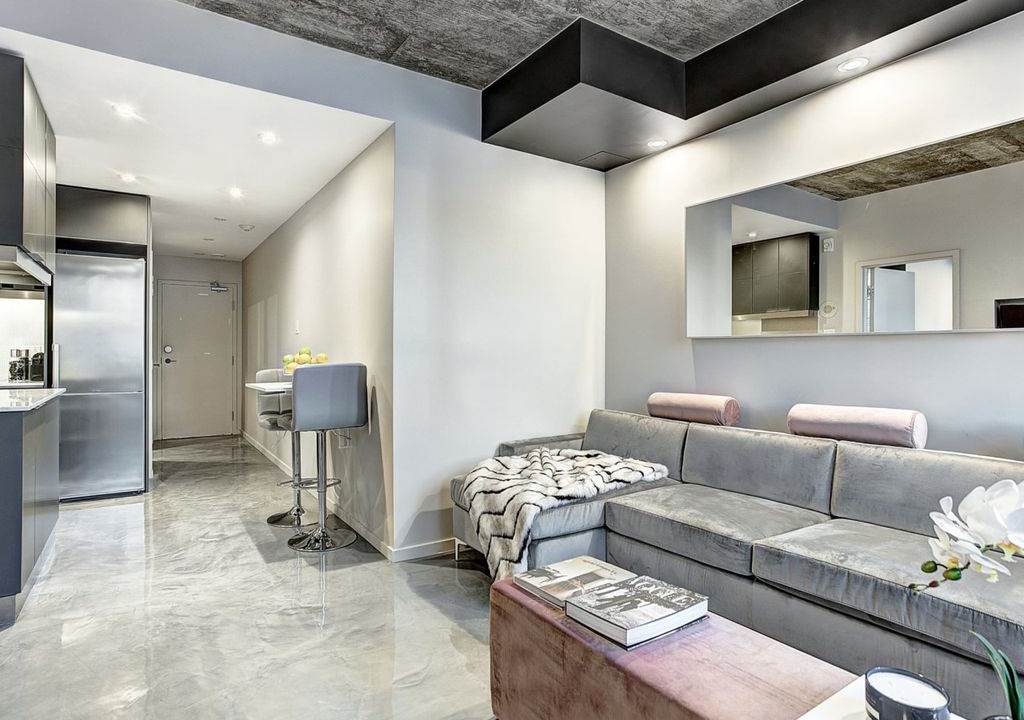 Photo of Livingroom in Shaughnessy Village