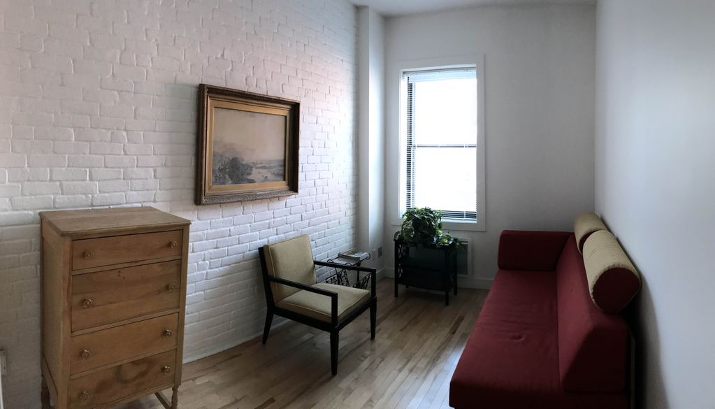 Photo of Livingroom in Gay Village