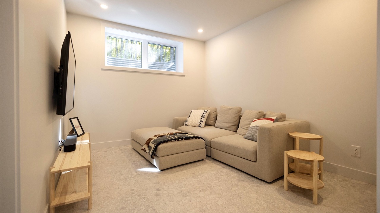 Photo of Livingroom in Eastman