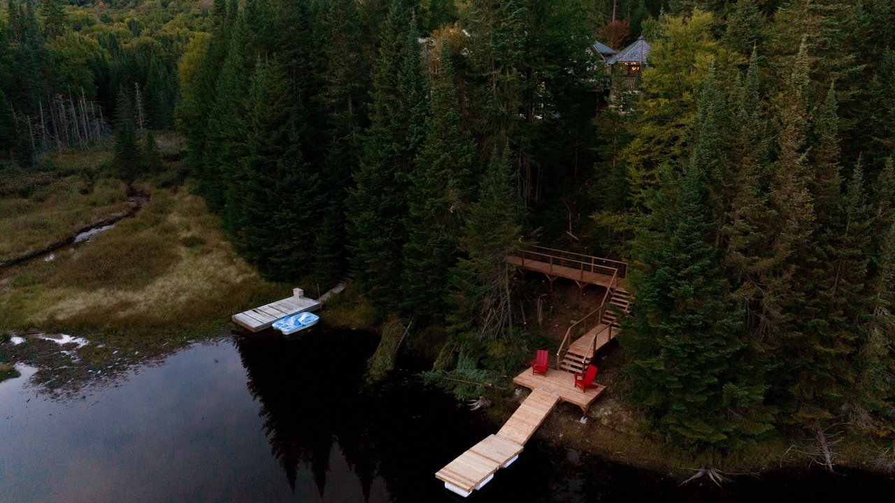Photo of Outdoor in Val-des-Lacs