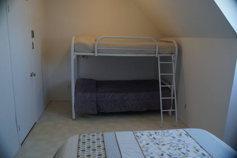 Photo of Bedroom in La Pocatiere