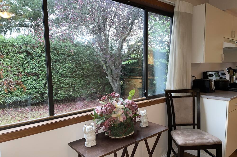 Photo of Others in Saanich East