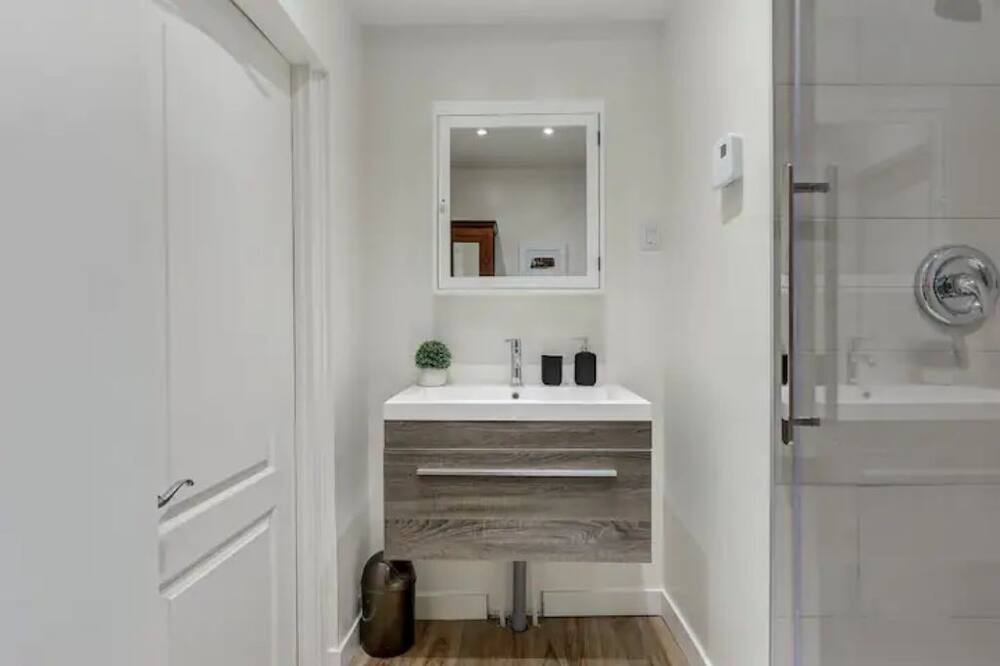 Photo of Bathroom in Gay Village