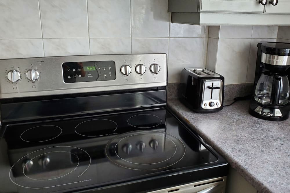 Photo of Kitchen in Saint-Leonard